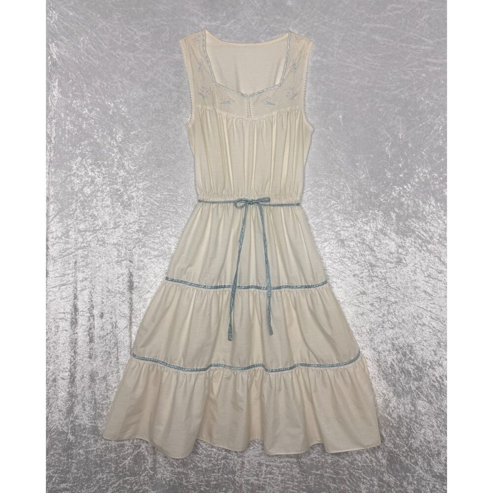 Vintage Dress with Embroidery and Ribbon Detail